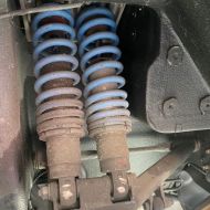 Spring and Shock Absorber Assembly Cleaning with the SUBLIMA MAX Dry Ice Blaster